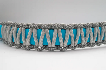 DESIGNSTUDIO | BioThane® Halsband mit Paracord zweifarbig | Modell Carmen