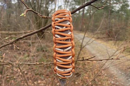 Modell Wiebke | Paracord x Leder Halsband