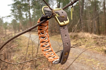 Modell Wiebke | Paracord x Leder Halsband